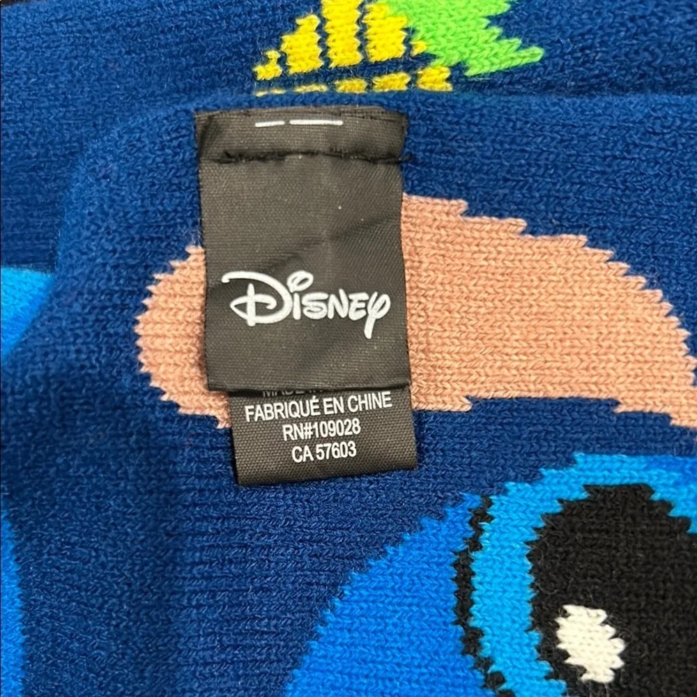 Disney Lilo & Stitch Pineapple Scarf
